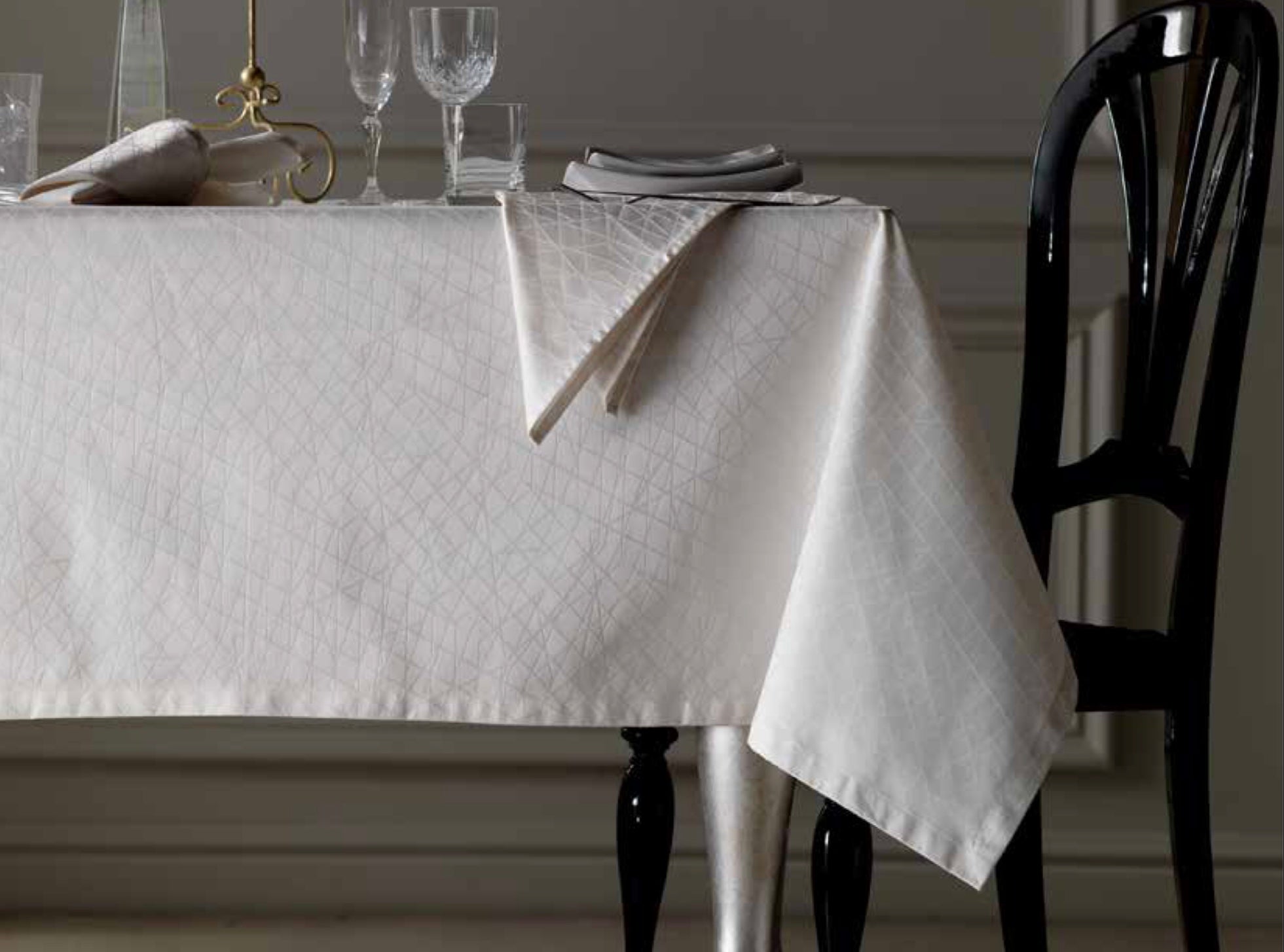 Tovaglia da tavola Jaquard Manatthan Cavalieri x 12 var perla