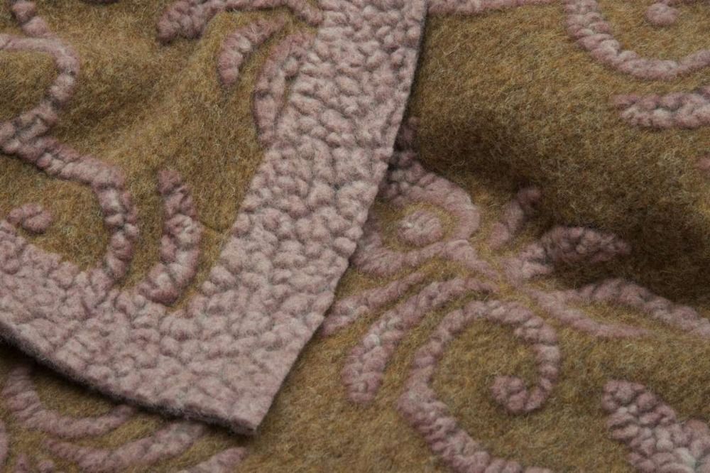 Coperta rosa in lana Leone dei Medici | Frati