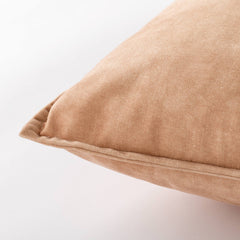 Cuscino in velluto 50x50 cm beige- Goodly | Riviera | Carillo Home