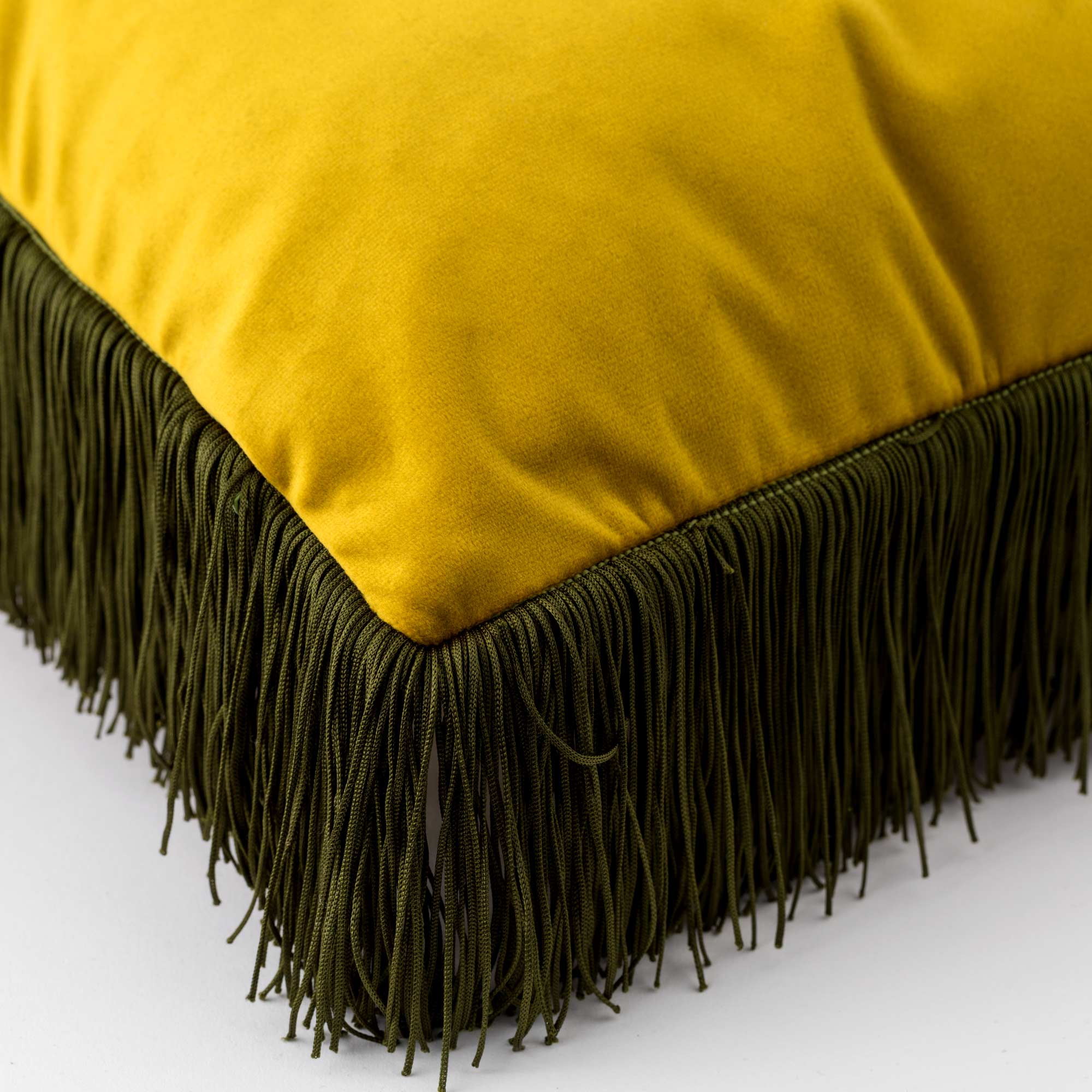 Cuscino con frange 50x50 cm giallo - Nina | Riviera | Carillo Home