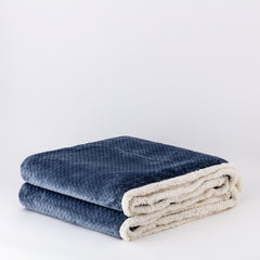 Plaid in ecopelliccia 210x240 cm azzurro - Esagon | Riviera | Carillo Home