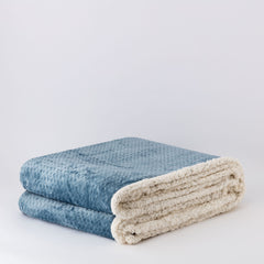 Plaid in ecopelliccia 210x240 cm carta da zucchero - Esagon | Riviera | Carillo Home